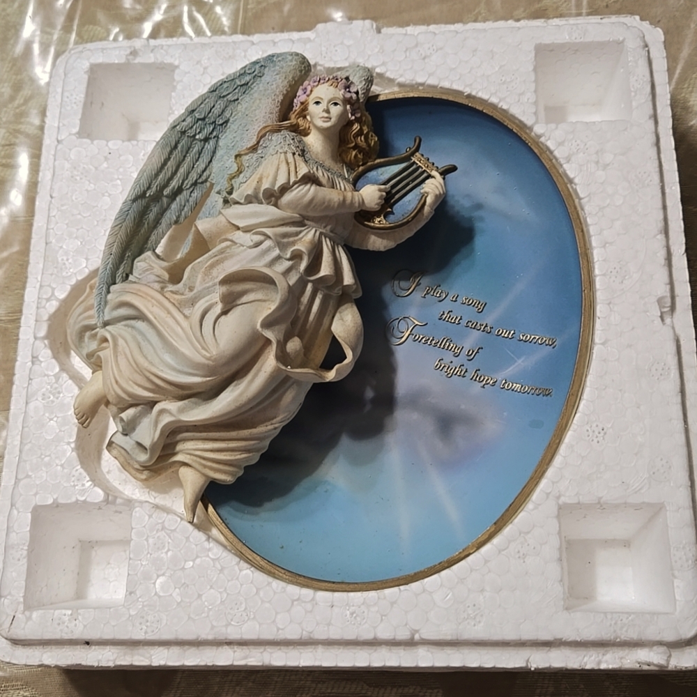 Vintage 1998 Bradford Exchange 3D Angel Of Hope Decorative Porcelain Plate